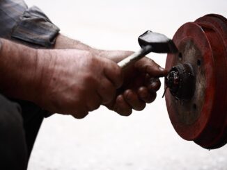 Problemi ai freni dell’auto, quali sono le cause?